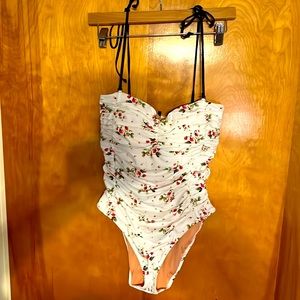 BNWT J.Crew ruched strawberry bathing suit SZ 8